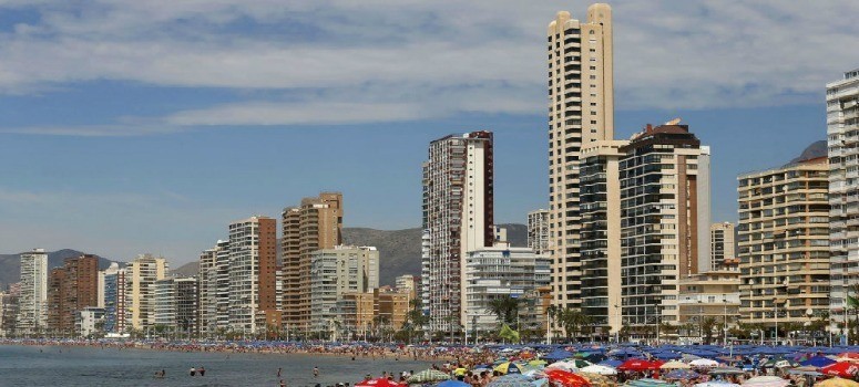 Los británicos hacen 160 cancelaciones por cada nueva reserva tras la cuarentena