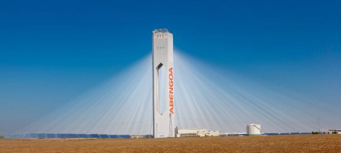 Abengoa pone a la venta parte del negocio de biocarburantes
