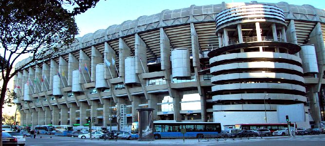 Carmena también obliga al Real Madrid a renunciar a su ampliación hacia la Castellana