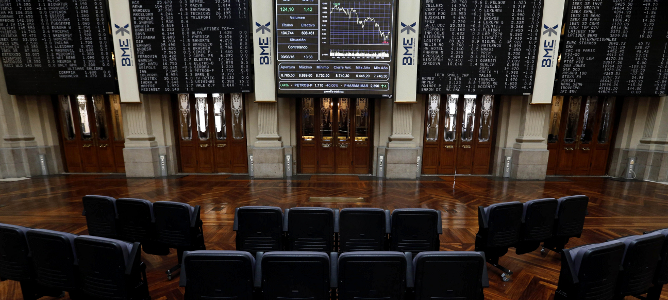 ¿Qué comprar y vender en el IBEX 35 para acabar bien marzo?