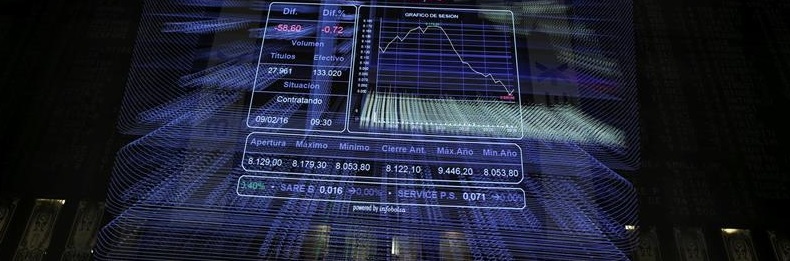 El Ibex 35, de desastre en desastre, pierde el 8.000