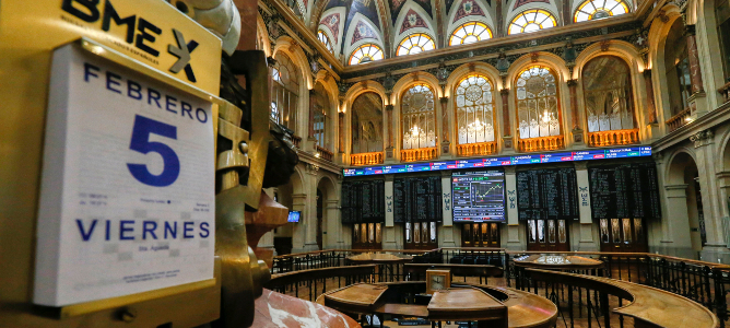Pánico en el IBEX 35: desplome del 3% y adiós a los 8.900