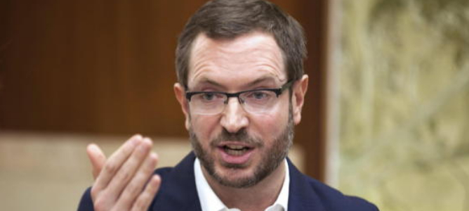 El PP se suma al juego de las sillas: vicepresidencia a PSOE o C’s