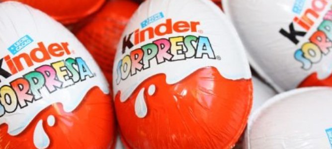 La sorpresa no apta para menores en un huevo Kinder