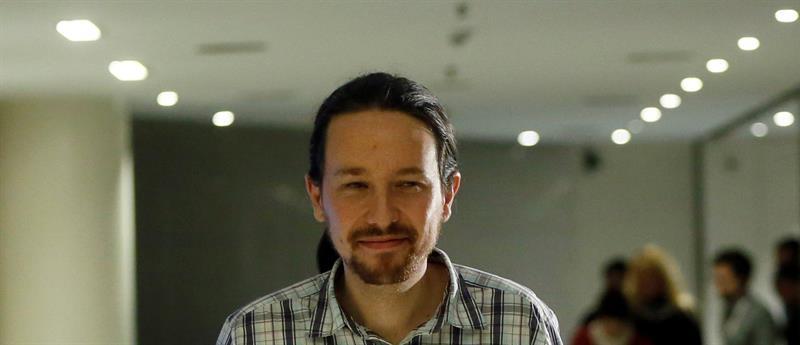 Iglesias, tras humillar al PSOE, le acusa ahora de deshonesto