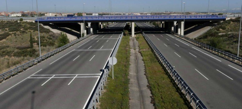 Las autopistas radiales de Madrid afrontan días clave para su futuro