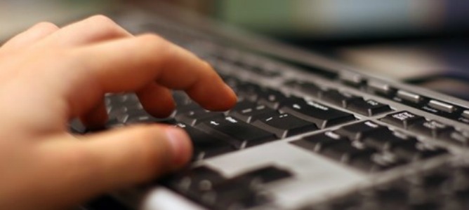 El Español y Crónica Global cierran un acuerdo empresarial