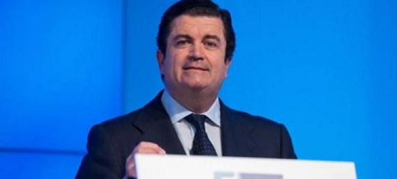 El beneficio de Endesa cae un 8,5% y sus ventas un 10%