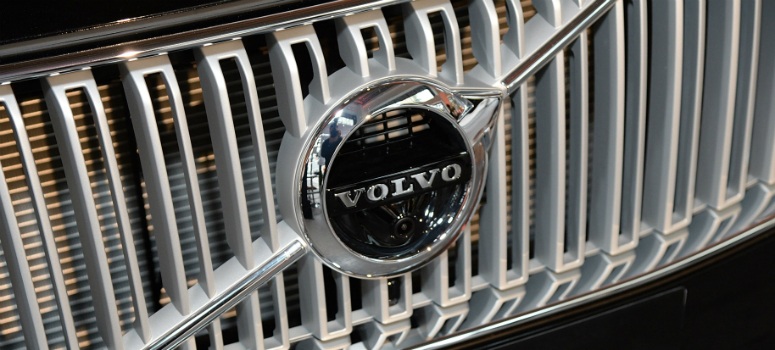 Volvo y Uber invertirán 265 millones en vehículos autónomos