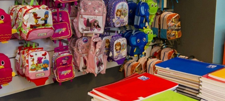 El próximo curso escolar costará 1.212 euros por hijo ¿Cómo reducir gastos?