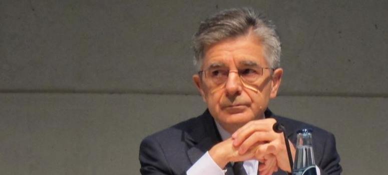 Los accionistas de Ercros se rebelan contra el consejo