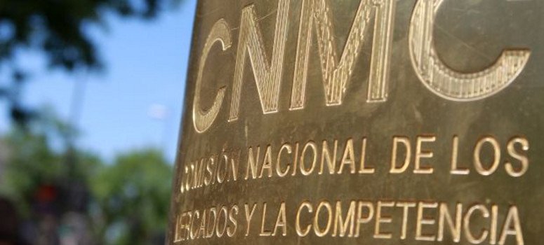 La CNMC advierte al Gobierno de un aluvión de reclamaciones por las  medidas para bajar luz