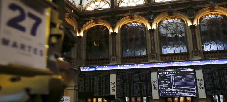 El IBEX 35 duda de la banca