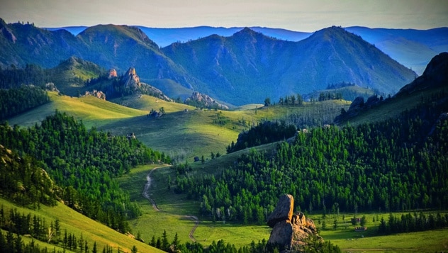  El Parque Nacional Gorkhi-Terelj, en Mongolia, destaca en un país repleto de épicos paisajes © GML / Getty Images 