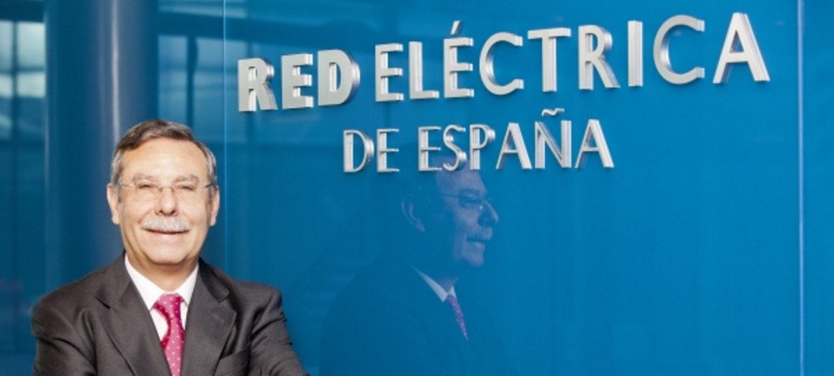 Red Eléctrica gana 471 millones de euros hasta septiembre, un 5% más