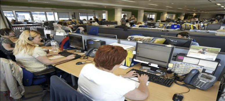 Competencia incoa expedientes sancionadores a operadores de números 118