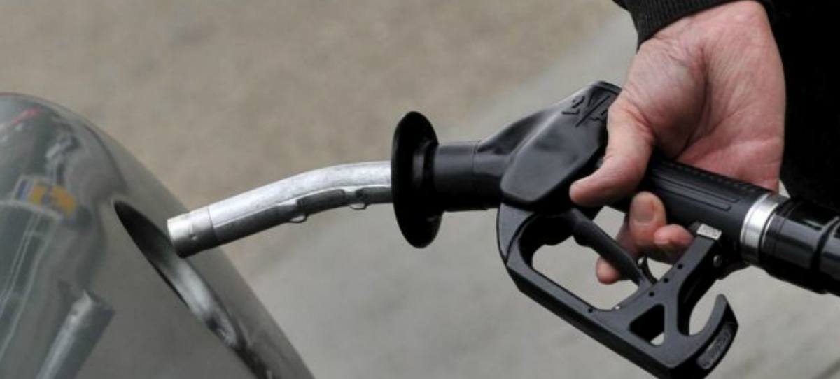 Los carburantes suben y se acercan al máximo anual