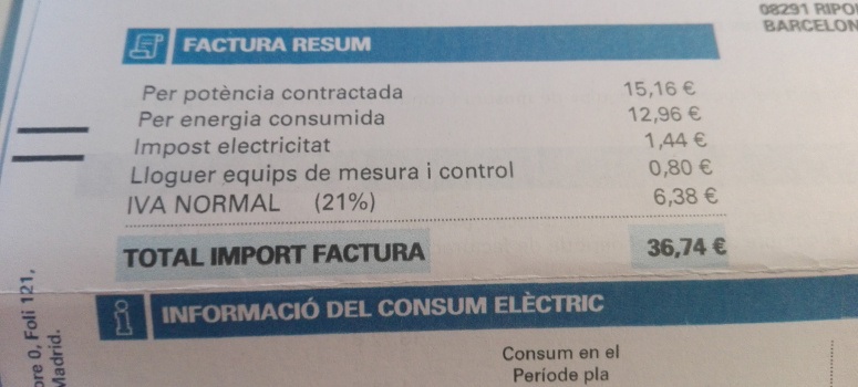 El injusto pago del IVA sobre impuestos en la factura de la luz