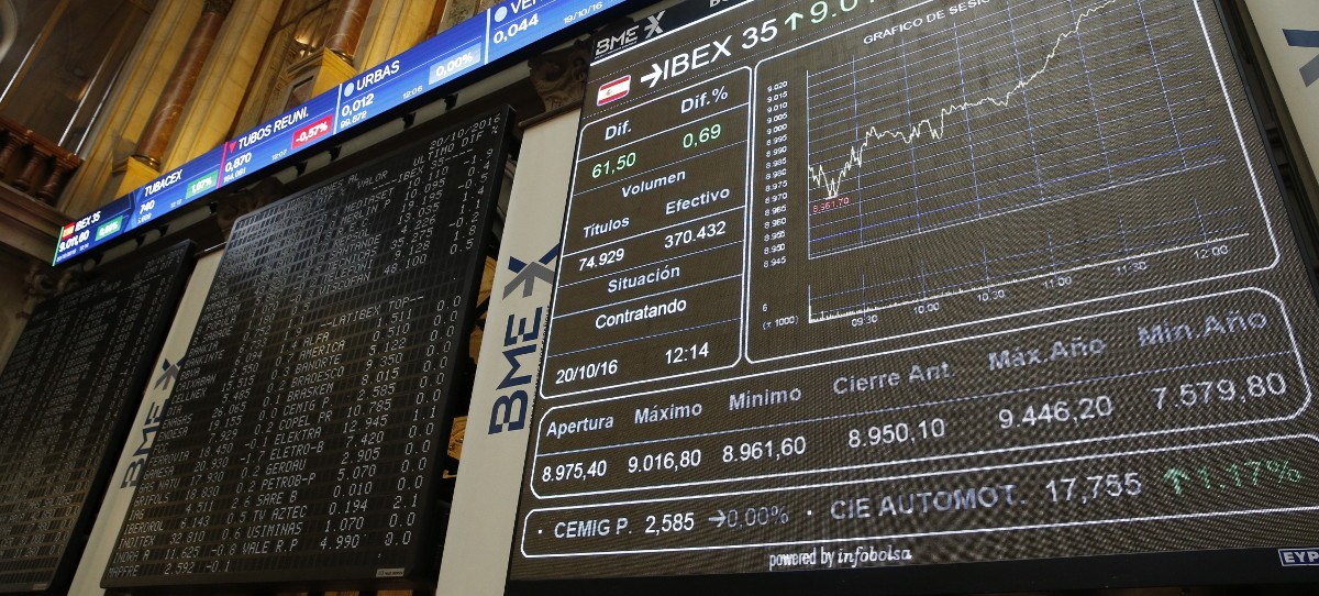 El IBEX 35 celebra la abstención del PSOE y reconquista el 9.200