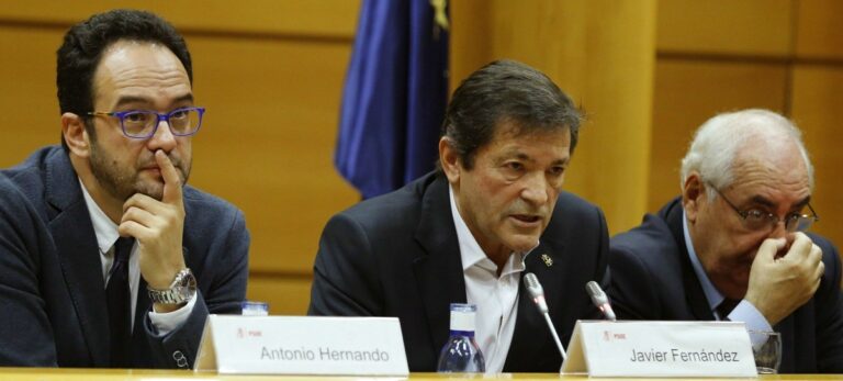 Javier Fernández apuesta por la abstención.