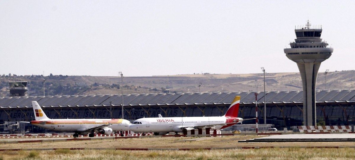 Enaire invierte 1,8 millones en la comunicación entre pilotos y controladores