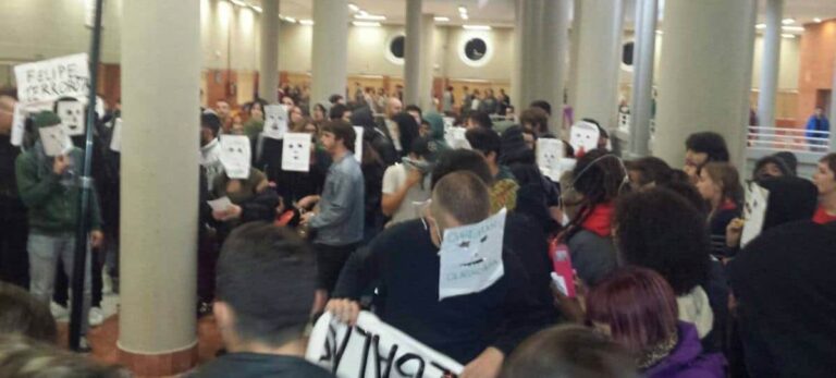 Recibimiento en la UAM a Felipe González