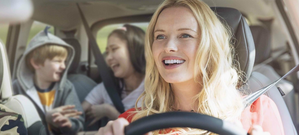 ¿Qué hacemos los españoles al volante?
