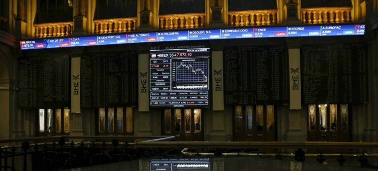 Pantalla en la Bolsa de Madrid