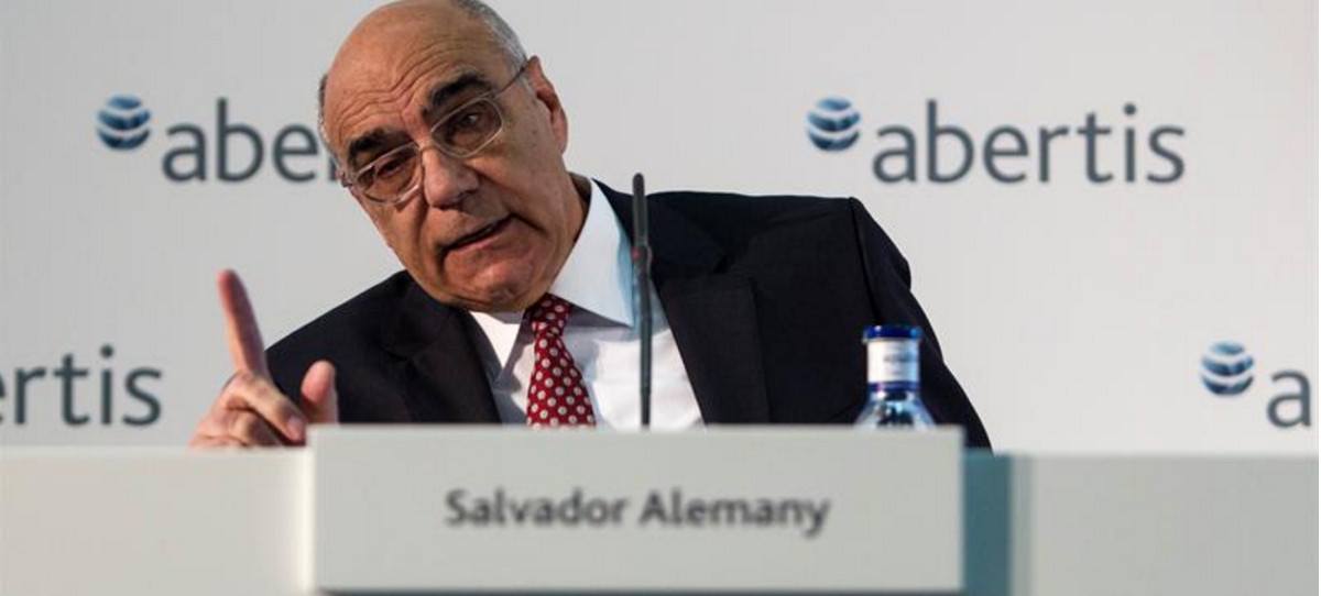 Abertis estudia una nueva emisión de obligaciones y recomprar bonos