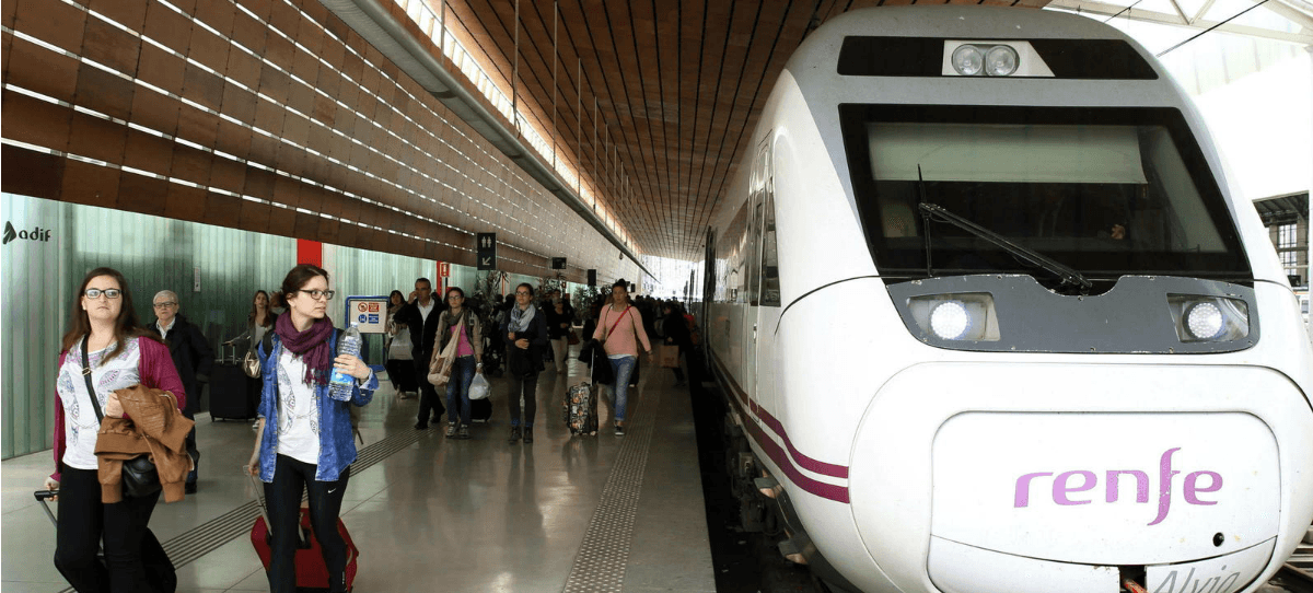 Talgo, Caf, Siemens y Alstom, a por el 'megapedido' de Renfe