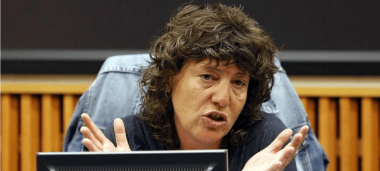 Una diputada de ERC comete una falta de ortografía cada dos palabras