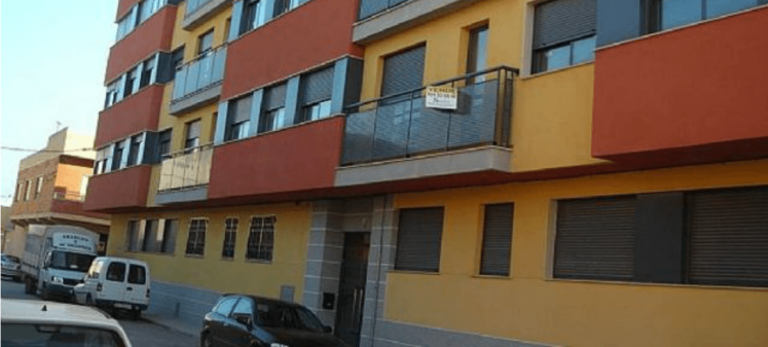 BMN y Casaktua ponen a la venta 1.000 inmuebles a 68.100 euros de media