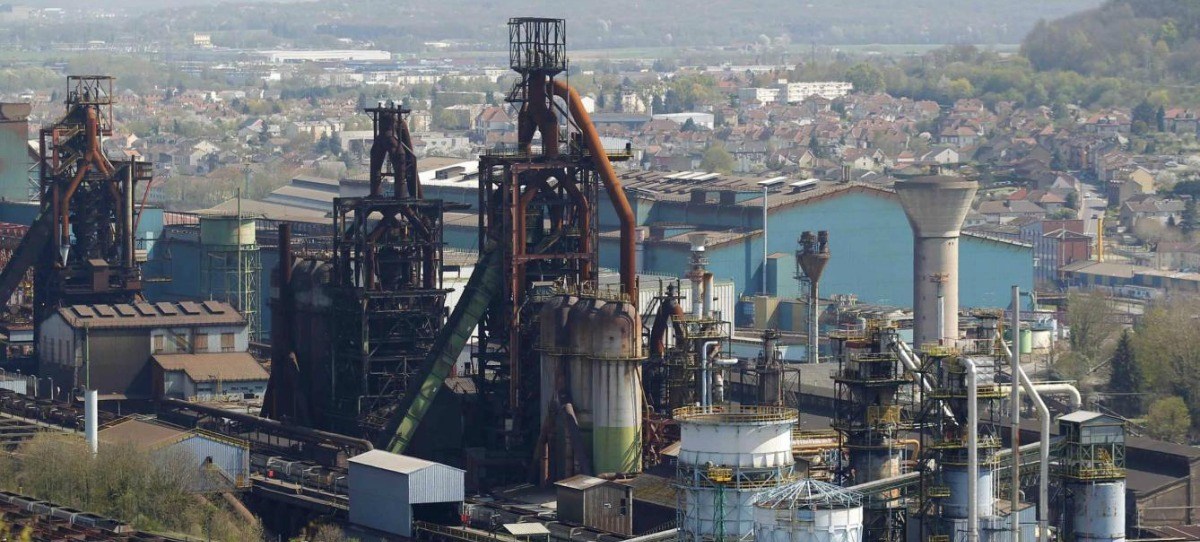 Los costes eléctricos de la industria española son un 30% superiores a los de Alemania