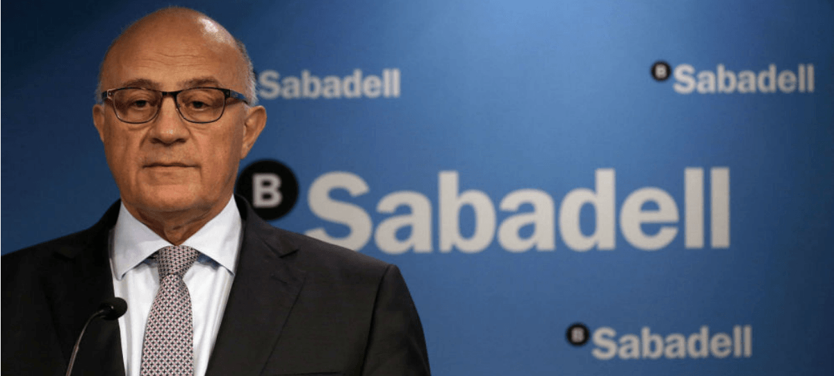 El Banco Sabadell, con una subida de casi el 90%, lidera la recuperación de la banca en Bolsa en 2021