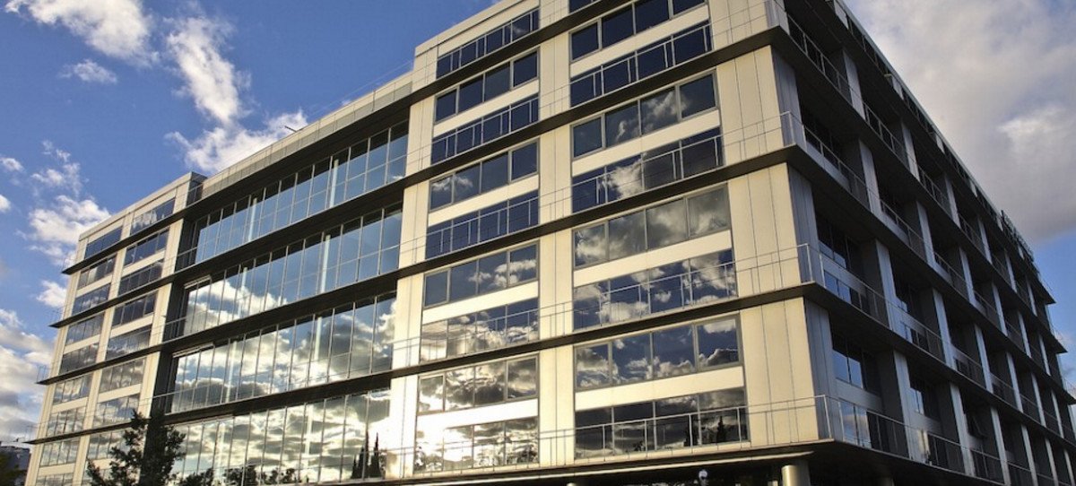 Axiare obtiene 144 millones al 1,5% para comprar inmuebles en Madrid