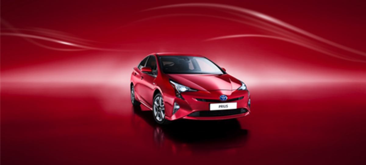 Toyota España lanza Prius 2017
