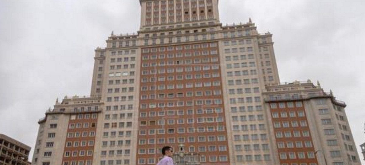 Wanda cierra la venta del Edificio España a Trinitario Casanova