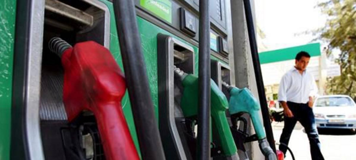 La gasolina, en máximos de hace 18 meses en el puente de Navidad