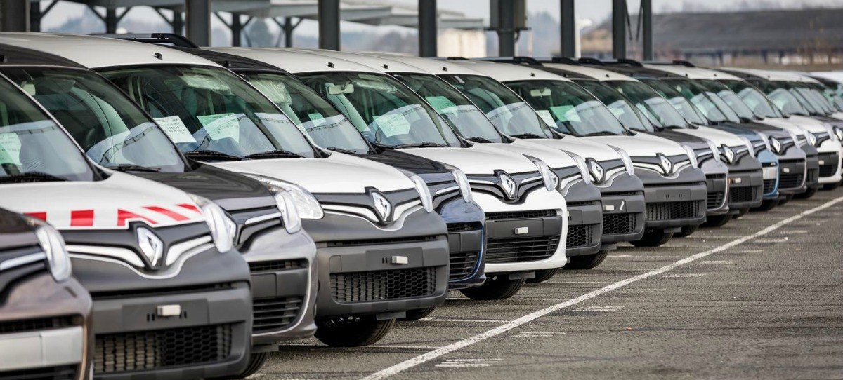 Renault presenta dos nuevos eléctricos comerciales:  Kangoo Z.E y Master Z.E.