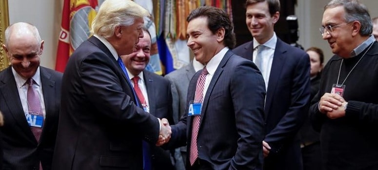 El sector del automóvil, satisfecho tras la reunión con Trump