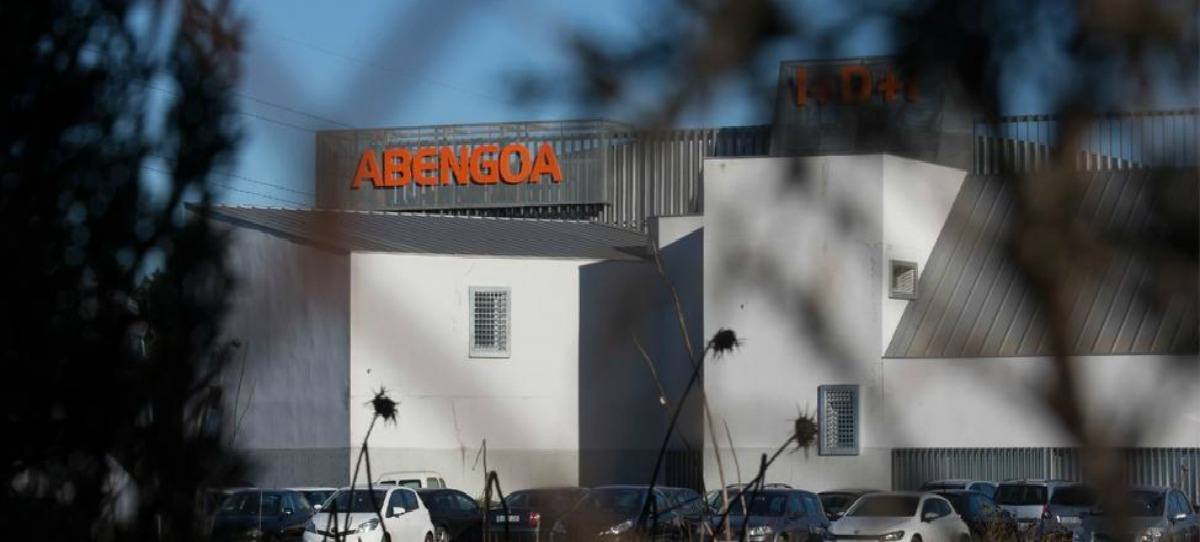 Cox Energy paga las nóminas de Abengoa