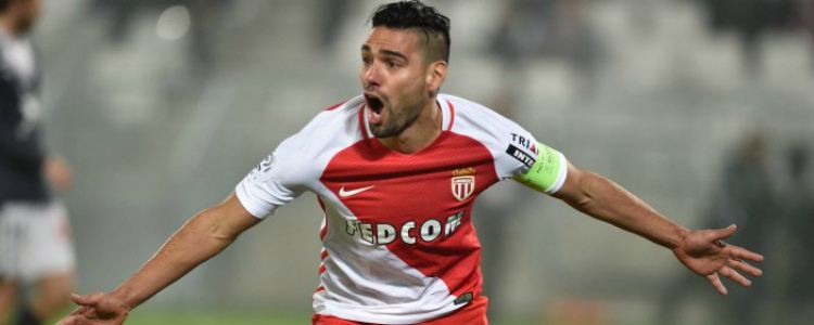 Radamel Falcao celebra un gol con el AS Mónaco