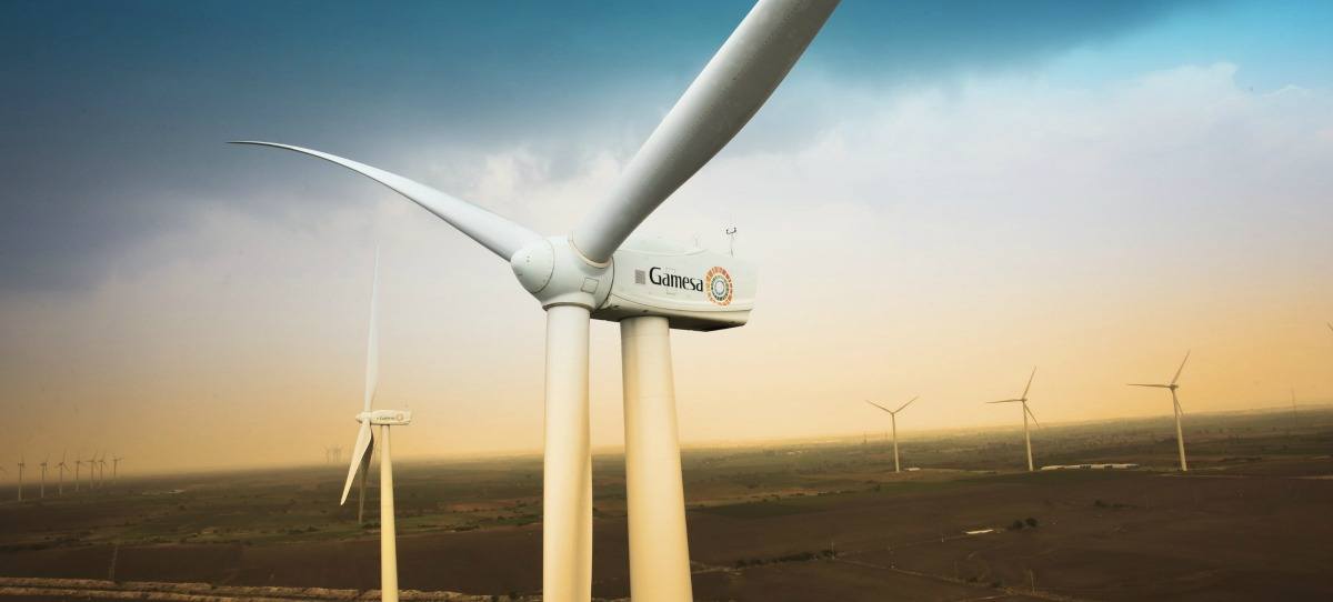 Gamesa cierra la compra del 50% de Adwen y despeja su fusión con Siemens