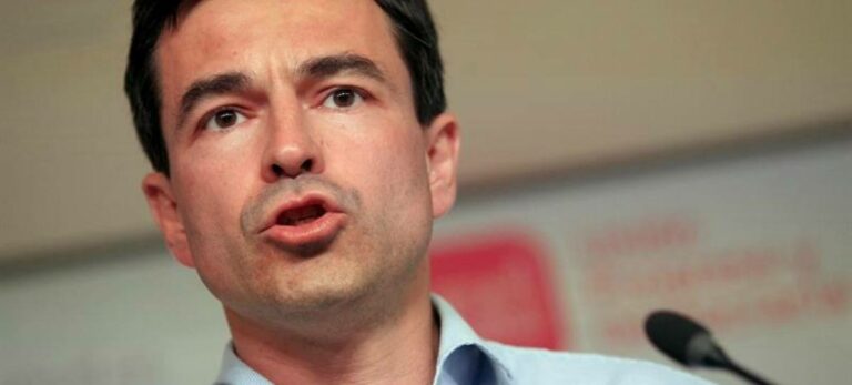Andrés Herzog, autor del recurso de la Confederación Sindical de Crédito