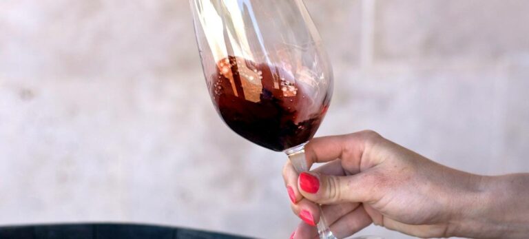 WIN, vino sin alcohol del Grupo Matarromera