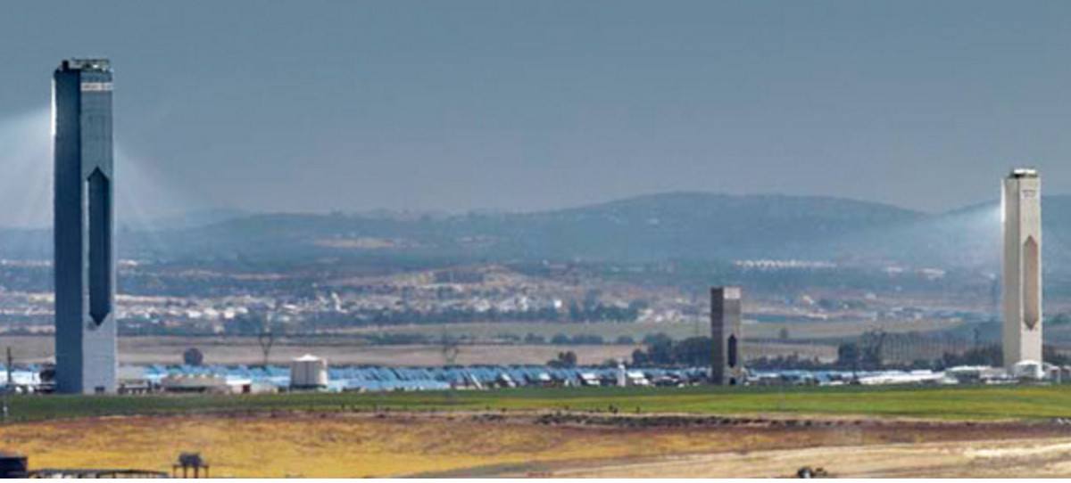 Abengoa obtiene el respaldo del 94% de los bonistas