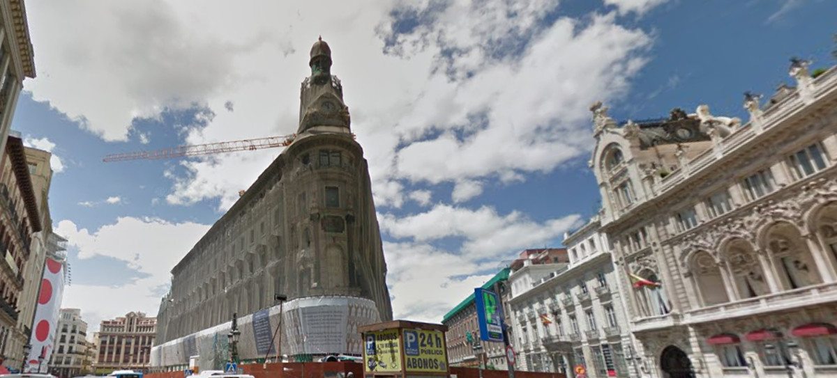 OHLA pone en venta el 50% del Centro Canalejas de Madrid por 800 millones