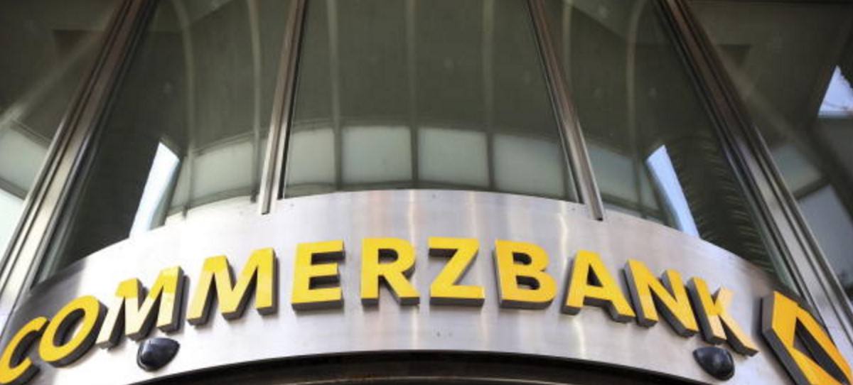 Commerzbank quiere recortar otros 4.300 empleos tras despedir hace tres años a 9.000 trabajadores