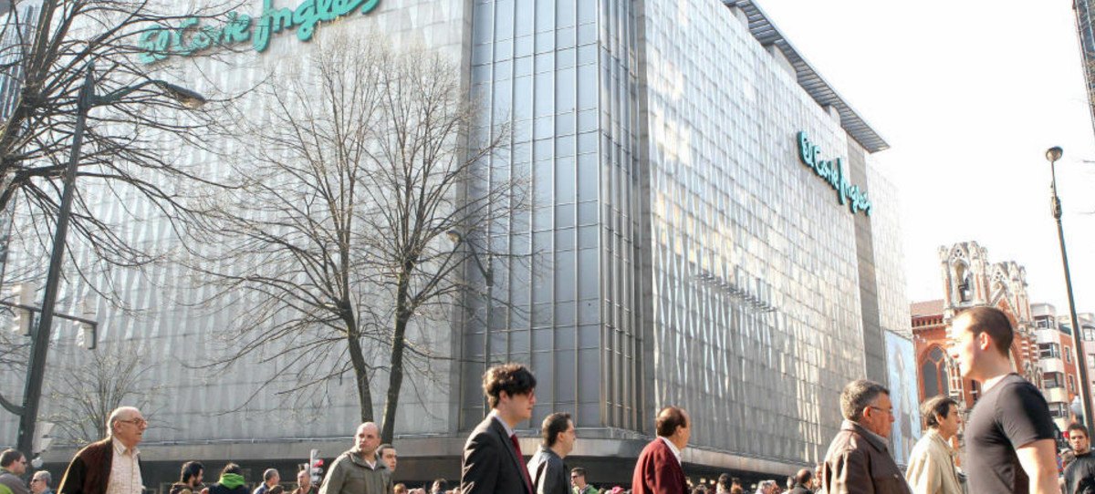 Los grandes almacenes proponen una subida salarial del 11%, frente al 18% que exigen los sindicatos
