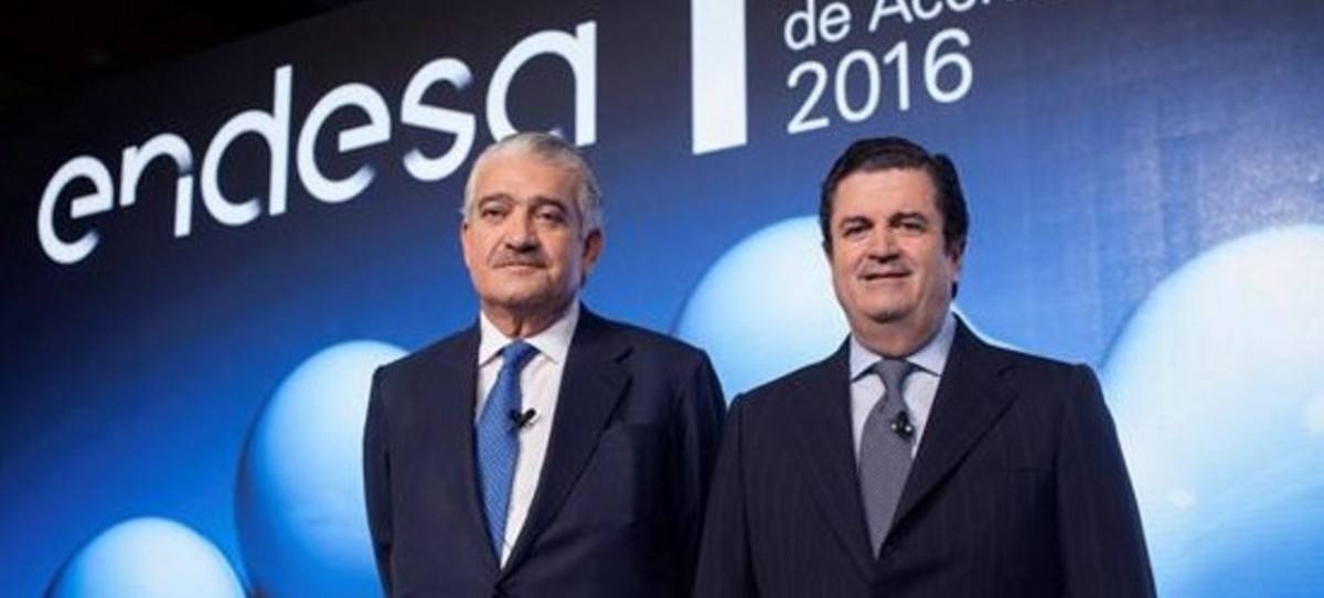 Endesa y Gas Natural Fenosa paralizan la adjudicación de la luz de Barcelona